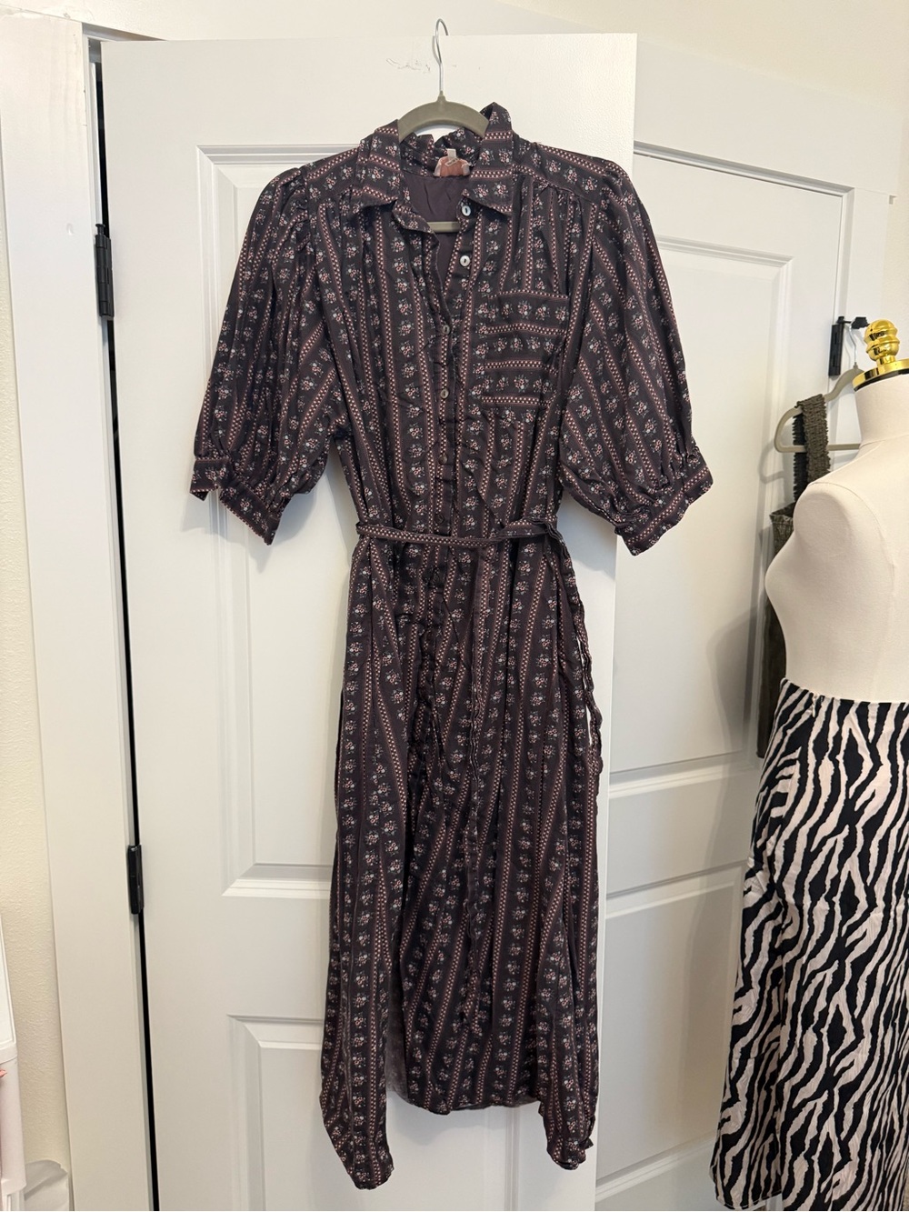 Entro Brown Floral Stripe Midi Dress S Chest Pocket